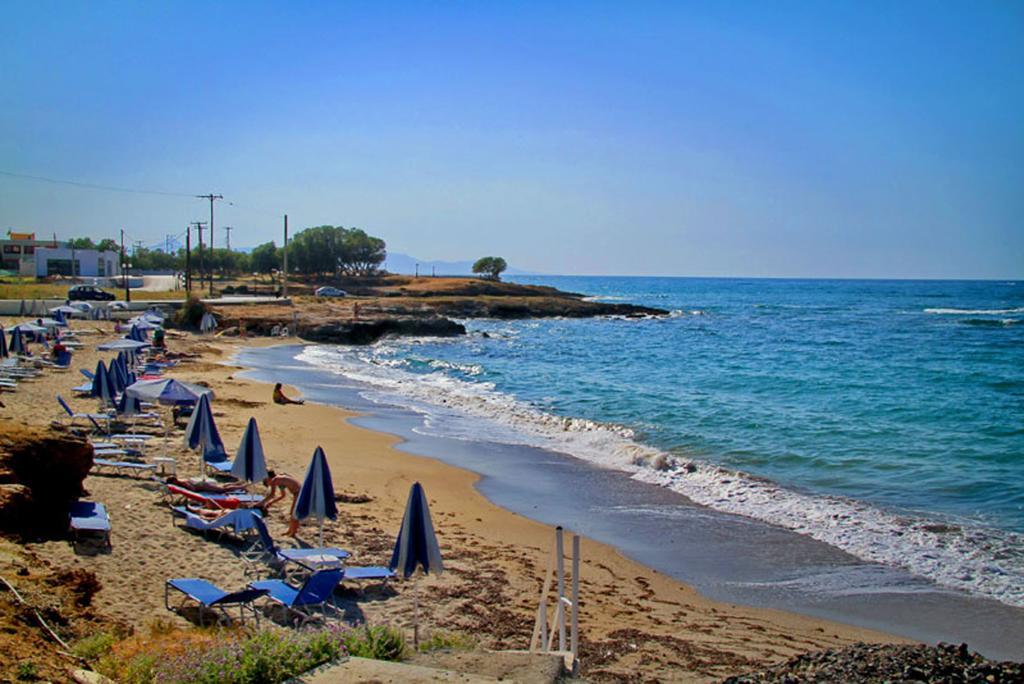 Sea View Beachfront Villa Maria 구베스 외부 사진