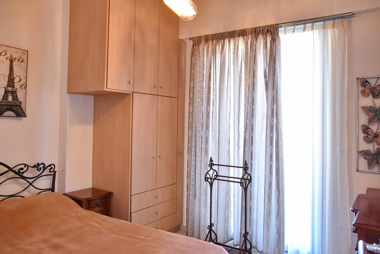 Sea View Beachfront Villa Maria 구베스 외부 사진