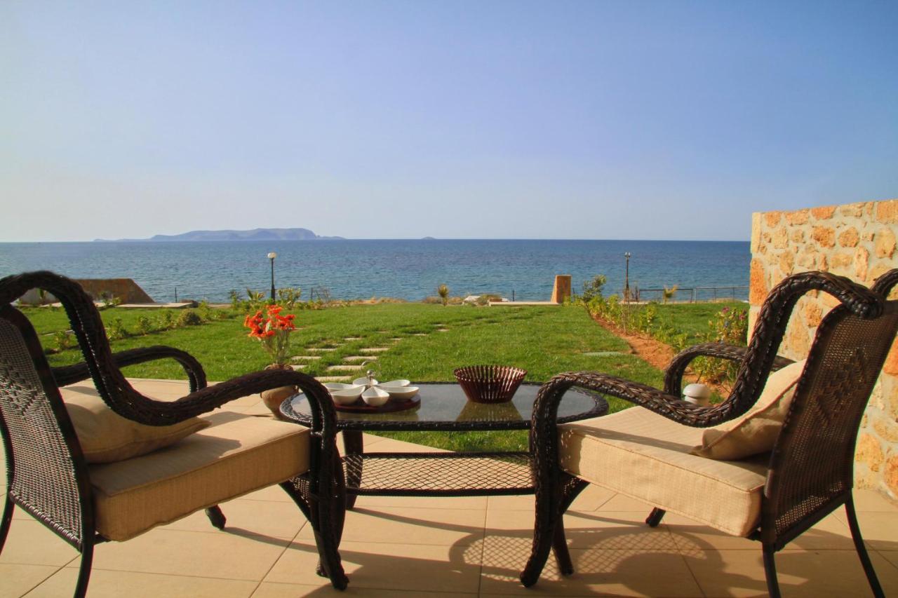 Sea View Beachfront Villa Maria 구베스 외부 사진